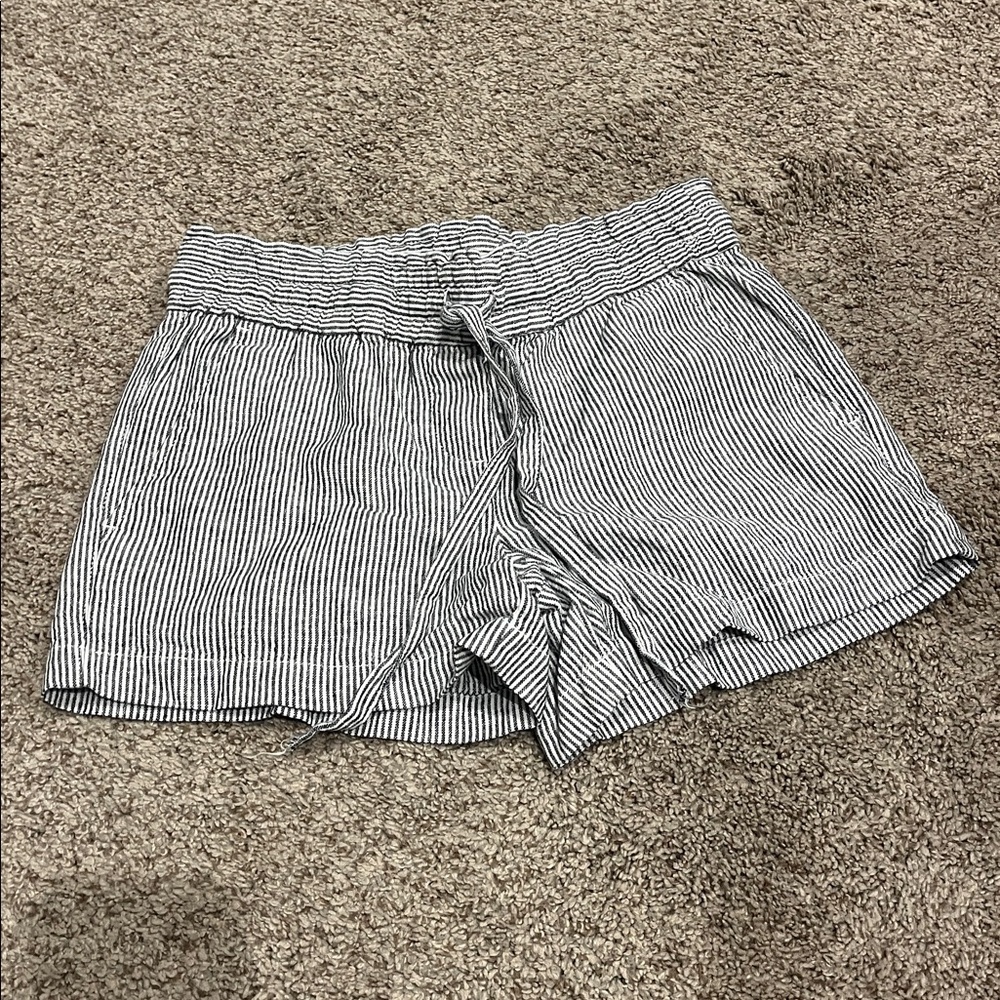 Loft cargo shorts, front/back pocket, elastic adjustable waist - size XS